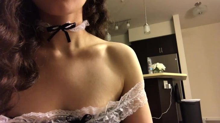 【红唇阿姨】(ASMR) French Maid (Cleaning your house) Role Play (Soft Spoken)