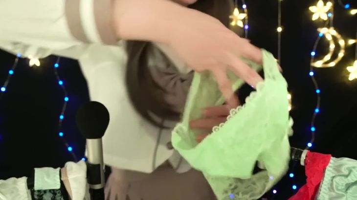 ASMR-14-Trigger–囁きながら14枚のパンツで眠くなるまでオノマトペ-Underwear-scratching-whispering-【息子のモーニングルーティン】