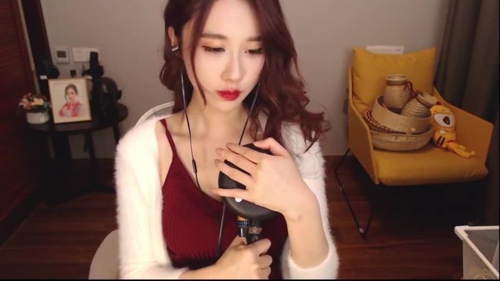 ASMR-Sleep-Aid-Sound-Therapy-Friction