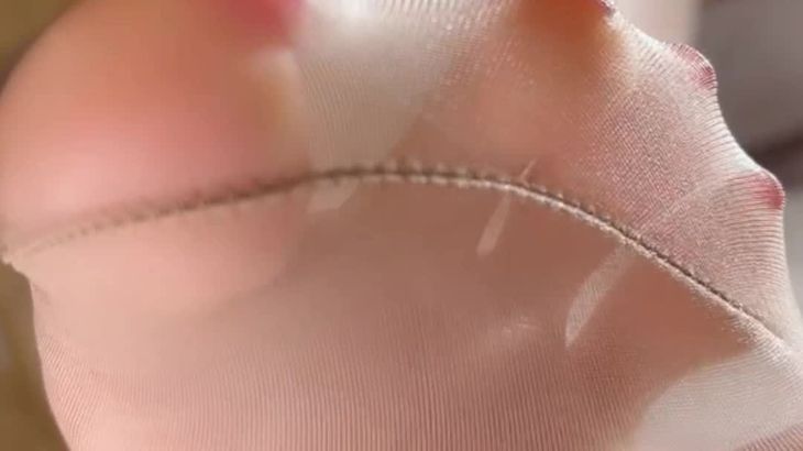 【易直播颜颜】粉丝自录丝足投稿 12