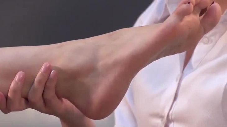 【双生花系列】气质白领丝足唯美同事只能屈辱舔脚 3