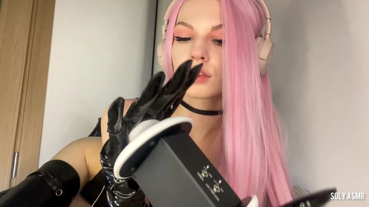 高颜值俄罗斯毛妹助眠，特有的舔耳真的绝了！20