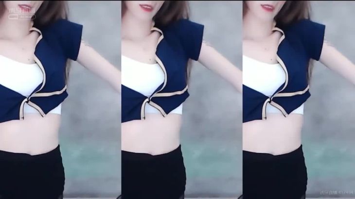 【虎牙子恩是个淘气】黑丝热裤性感热舞，背影着实诱人