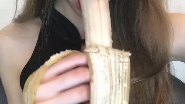 【易直播侑子】粉丝微信足系福利集 2