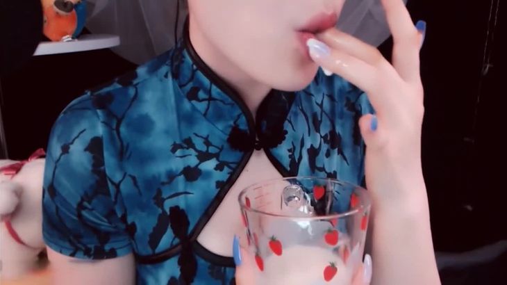 【虎牙肉淼淼】ASMR同学系列之同学来喝奶了