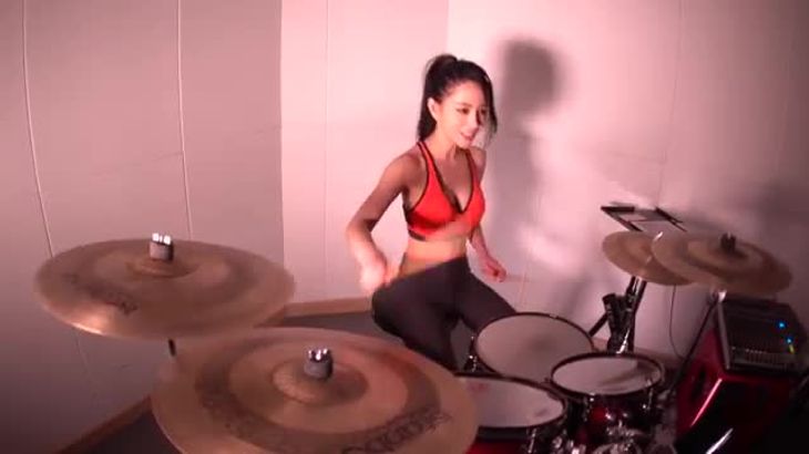 Figure It Out 【Royal Blood】 Cover by A-YEON