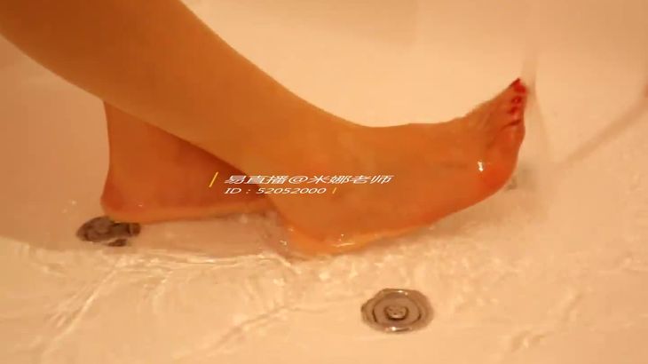 【米娜老师】易直播丝足福利 6