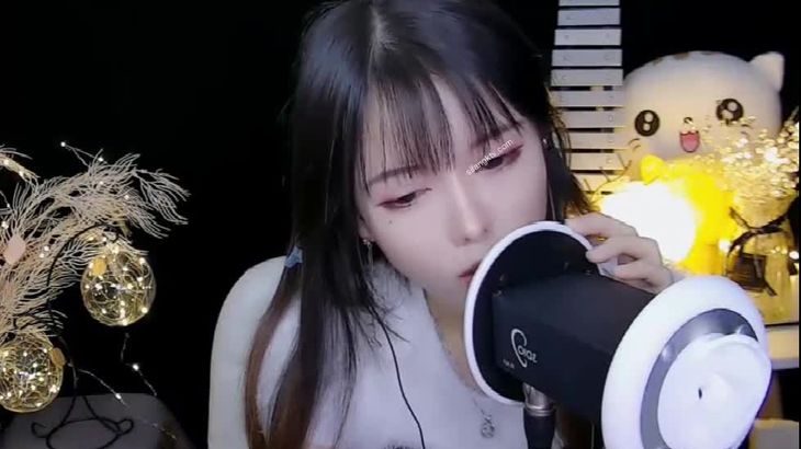 【虎牙泠欢儿】ASMR魔法书助眠