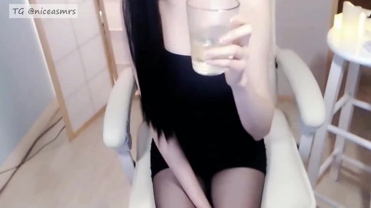 ASMR@婉儿别闹 闯入女主播家