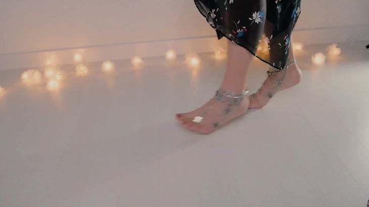 ASMR-Trying-To-Cure-Your-Tingle-Immunity-,-foot–hand-Metal-Accessories