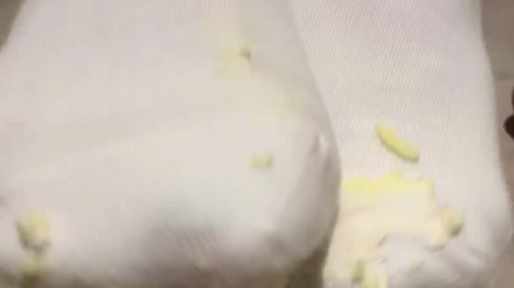 【船袜小兔】粉丝定制丝足福利合集 93