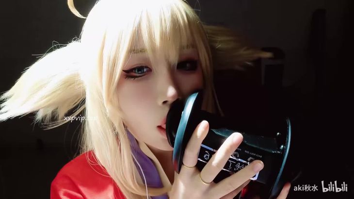 【aki秋水ASMR】秋水充电福利怼脸孔雀鱼采耳视觉触发哄睡视频集 8