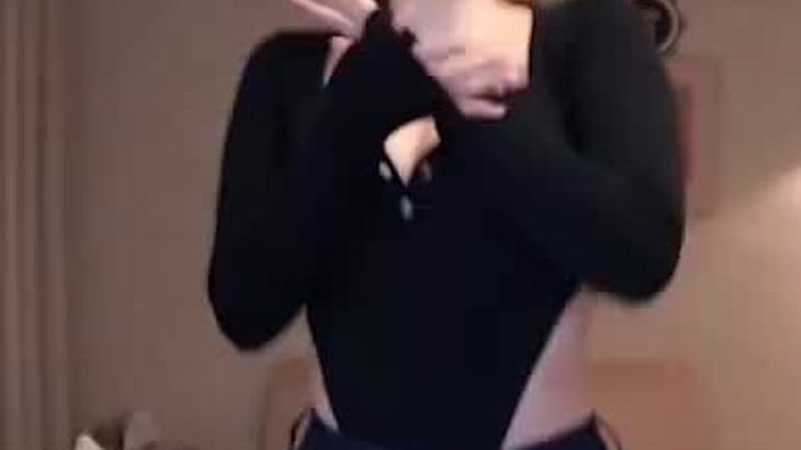 【韩国女主播】这种衣服真的舒服么~