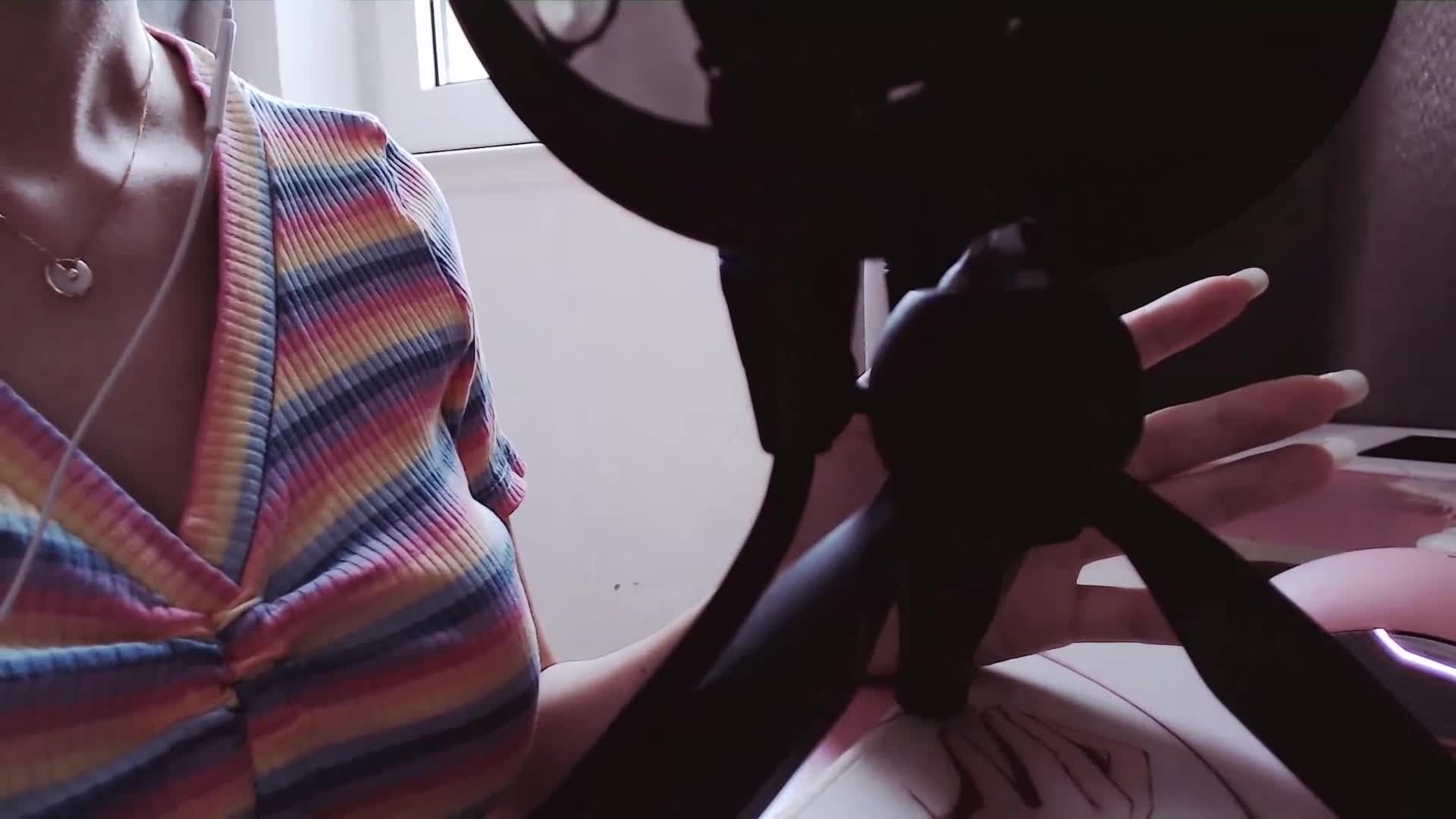 【Aki秋水ASMR】过来~大姐姐给你掏耳朵！最后彩蛋