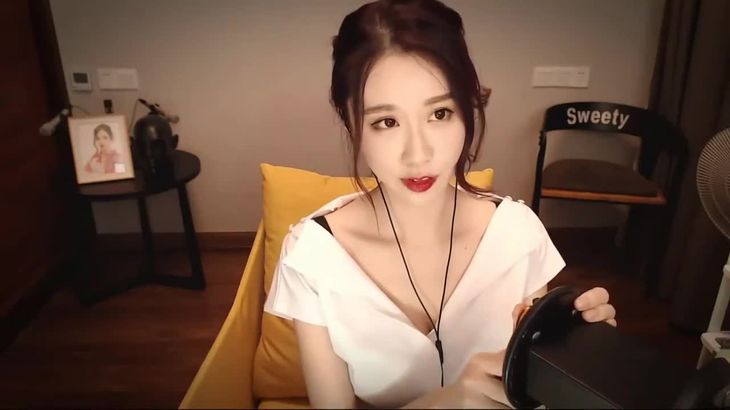 【轩子巨2兔】舒服的按摩变频掏耳 助眠哄睡声控触发音口腔音