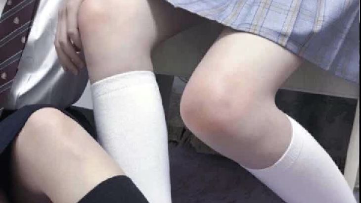 【Aki秋水ASMR】姐姐的丝袜揉耳