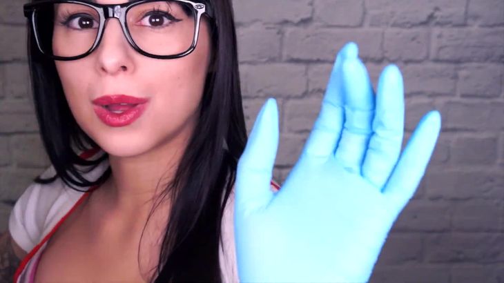 ASMR-Nurse-Luna-Roleplay-(Examining-You)-Soft-Spoken,-Personal-Attention