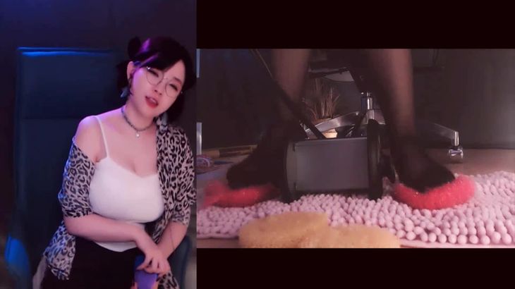 ASMR@肉淼淼 脚脚系列 黑丝脚脚