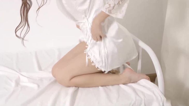 白衣妹子很给力