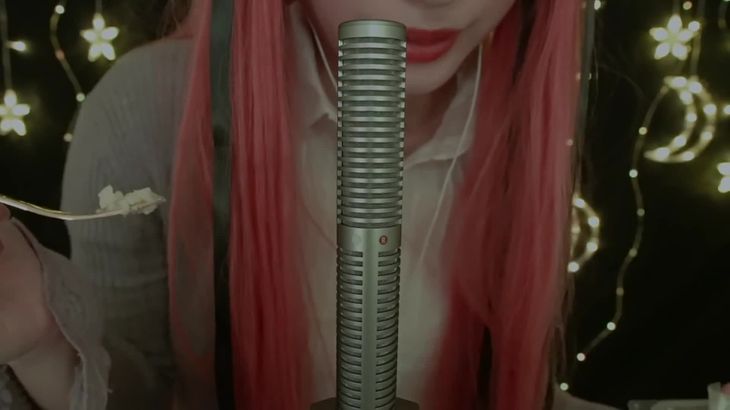 【ASMR_睡眠】マイクに向かって臭いチーズを食べた感想いいます。(音フェチ)