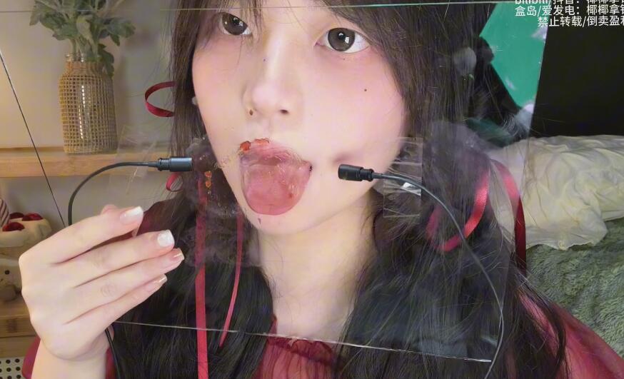 椰椰拿铁助眠 七夕特辑：玻璃板果酱天平.