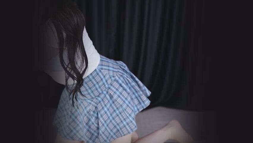 小一熟了4月女同学跪式服务.