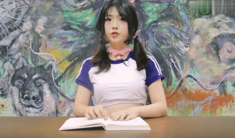 可爱小美女体验跳蛋阅读 自备卫生纸.