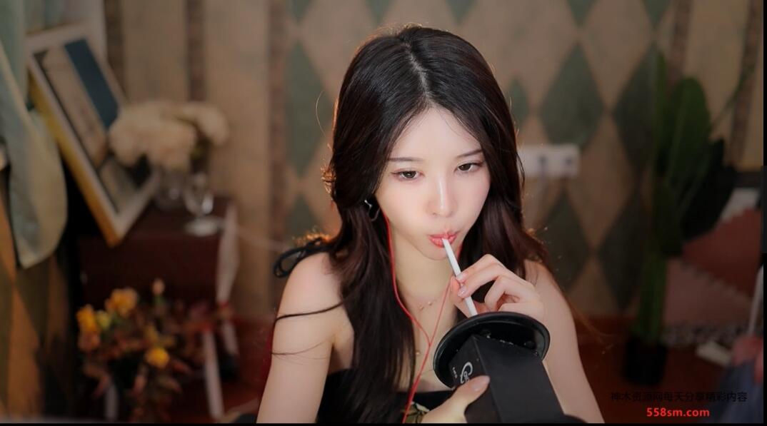 抱抱er ASMR魔法书 吸管 含水声.