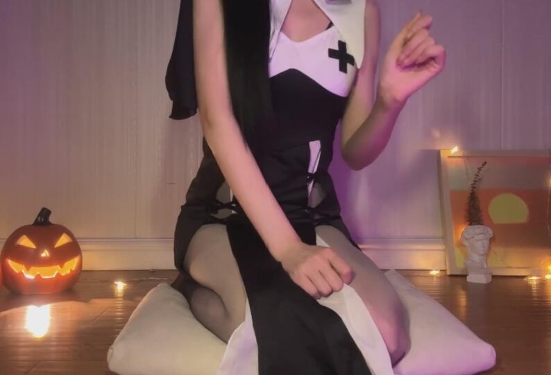 婉儿别闹《修女2》.