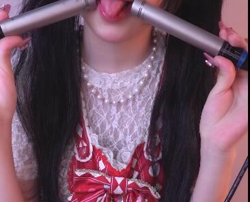 小羊喵 有颗大爱心的小羊拼命摇晃到手酸.