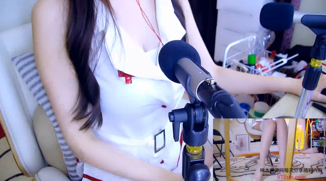 虎牙小一熟了 医生小剧情.