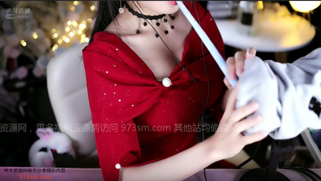 泠欢儿吸管吸髓音.