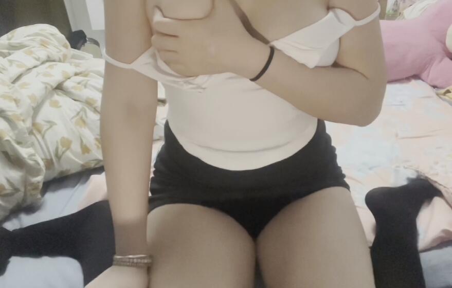 小颖太困 萝莉跪 十一分钟.