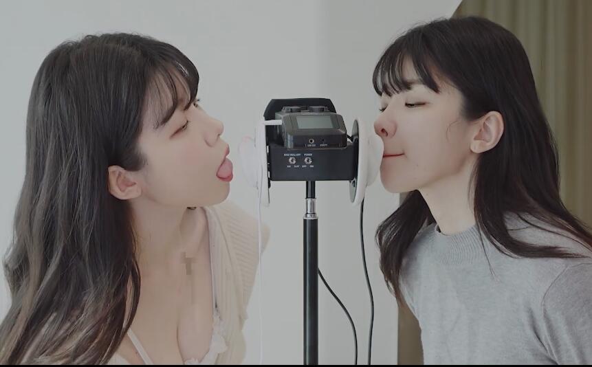 yeonchu ASMR 双人舔耳.