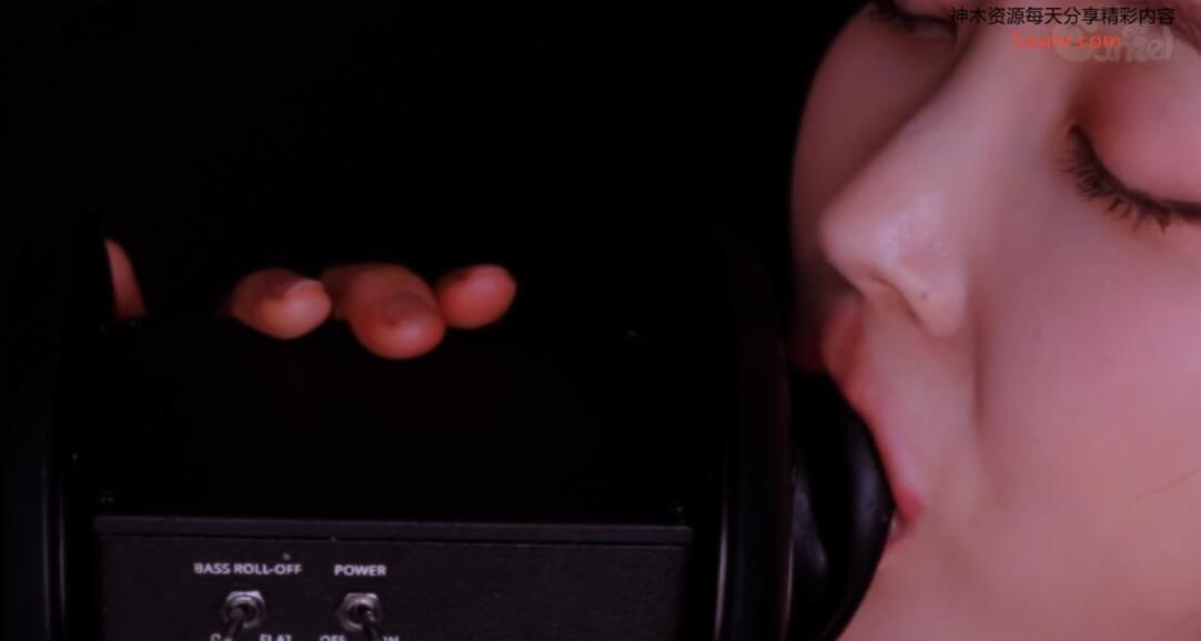 Eunzel asmr舔耳付费福利视频.