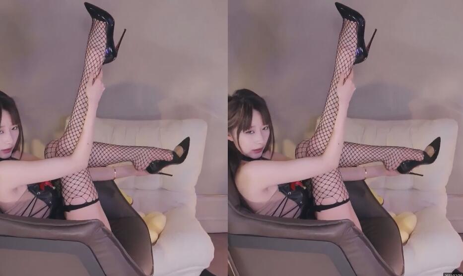 虎牙周童潼热舞答谢会.