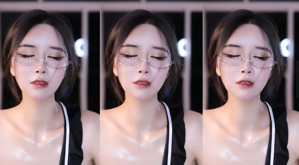 小恩雅 透明内抹油热舞.