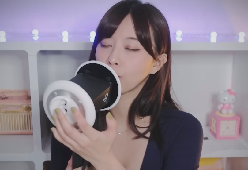 mimo ASMR l Lip Tingle Sounds (입소리 팅글 3DIO l 辛いバージョン3DIO ).