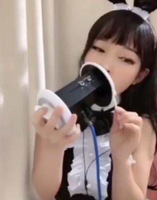 弟弟把你的舌头伸出来 快手咸小樱福利.