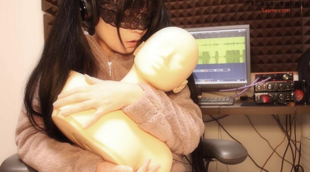 DTM女子的舔耳朵（右耳） 黒月かなせ\黑月堂.