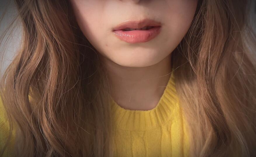 小灿助眠 1.1姐姐教学舔屏.