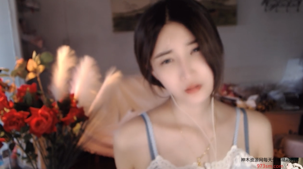 虎牙小太阳贼大 小姨子.