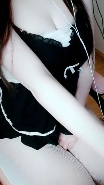 虎牙十一姐姐做女仆.