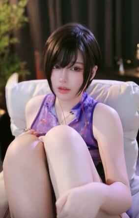 一色 雨教皇 公园夜晚.