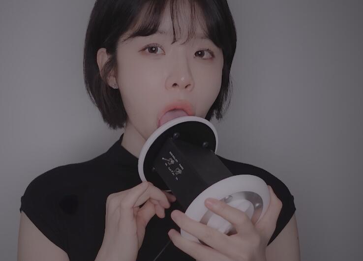 yeonchu ASMR 舔耳口腔音.