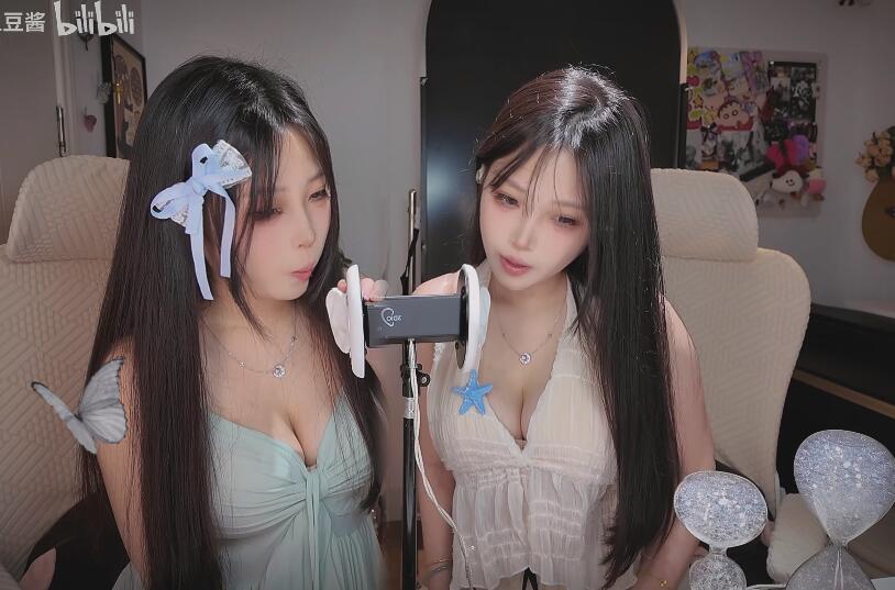 一盒土豆酱 双子 朝你的耳朵吹气.