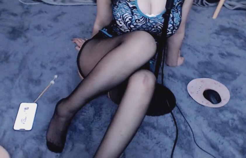 白鹿姬 旗袍吊带袜的技师.