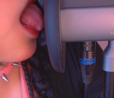 小羊喵ASMR POLO小羊，深情舔耳（有高能）.