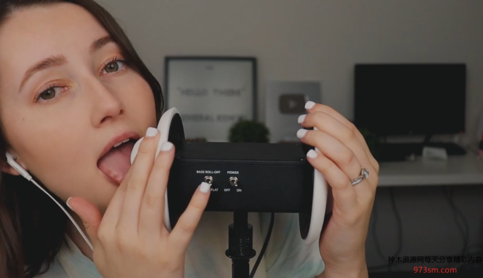 Fabled Fawn ASMR舔耳助眠.