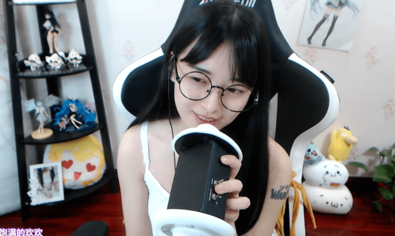 斗鱼欢欢shenyin福利.